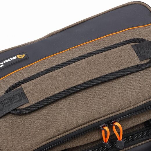 Savage Gear Specialist Lure Bag M, 6 Boxen, 30x40x20 cm, 18 l