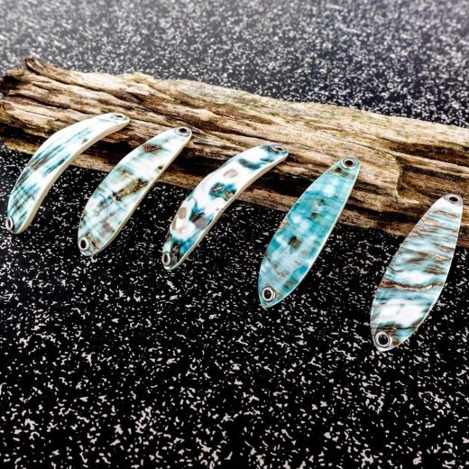 AKM Perlmuttspange Kicker Burgus 5,5 cm (± 5 mm)