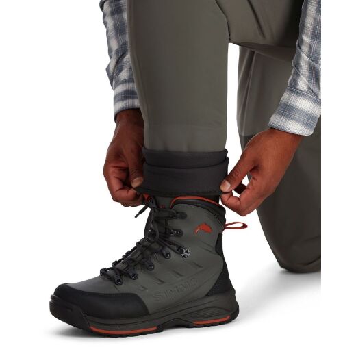 Simms Freestone Stockingfoot Wathose Smoke